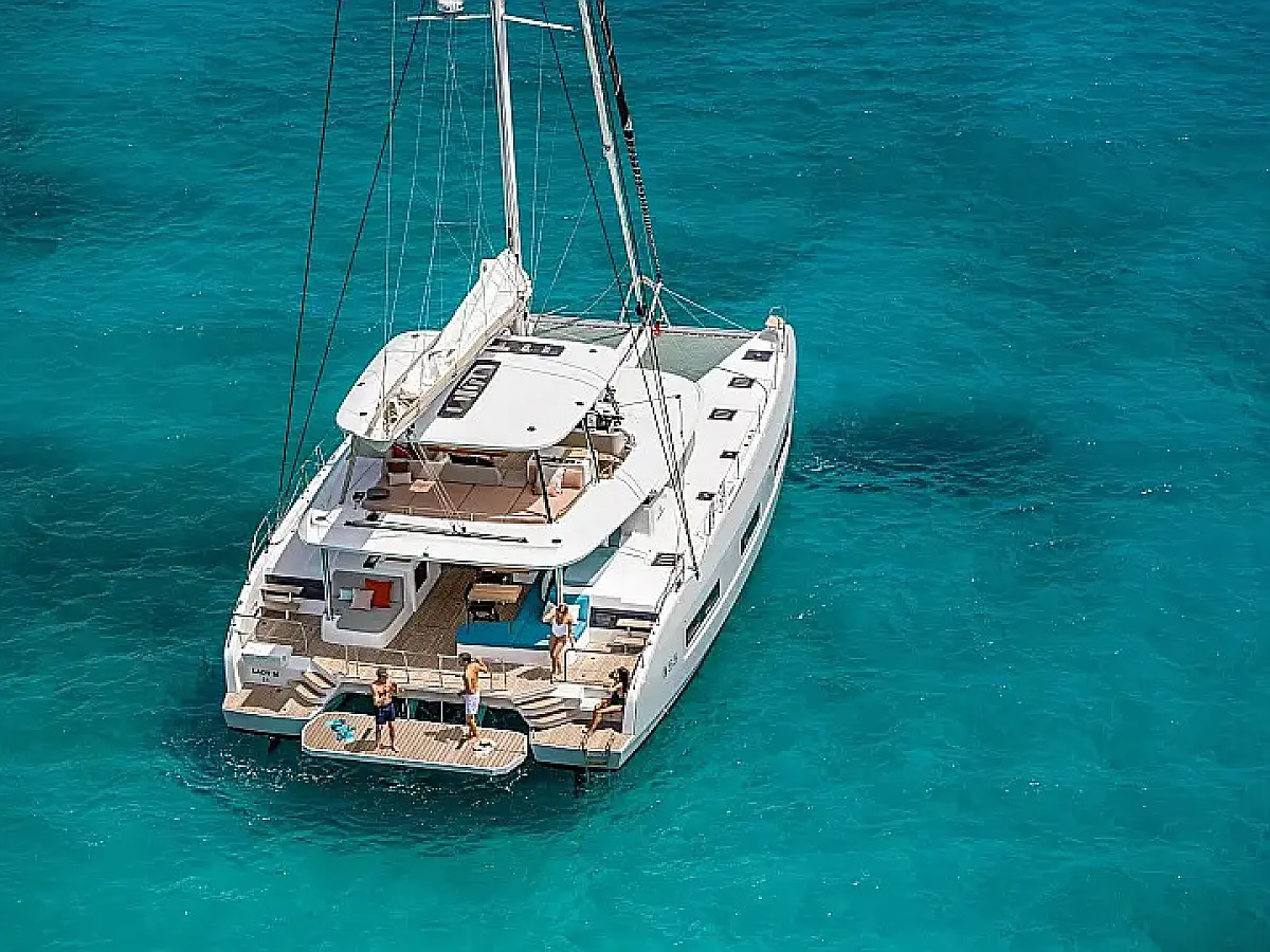 Lagoon 55