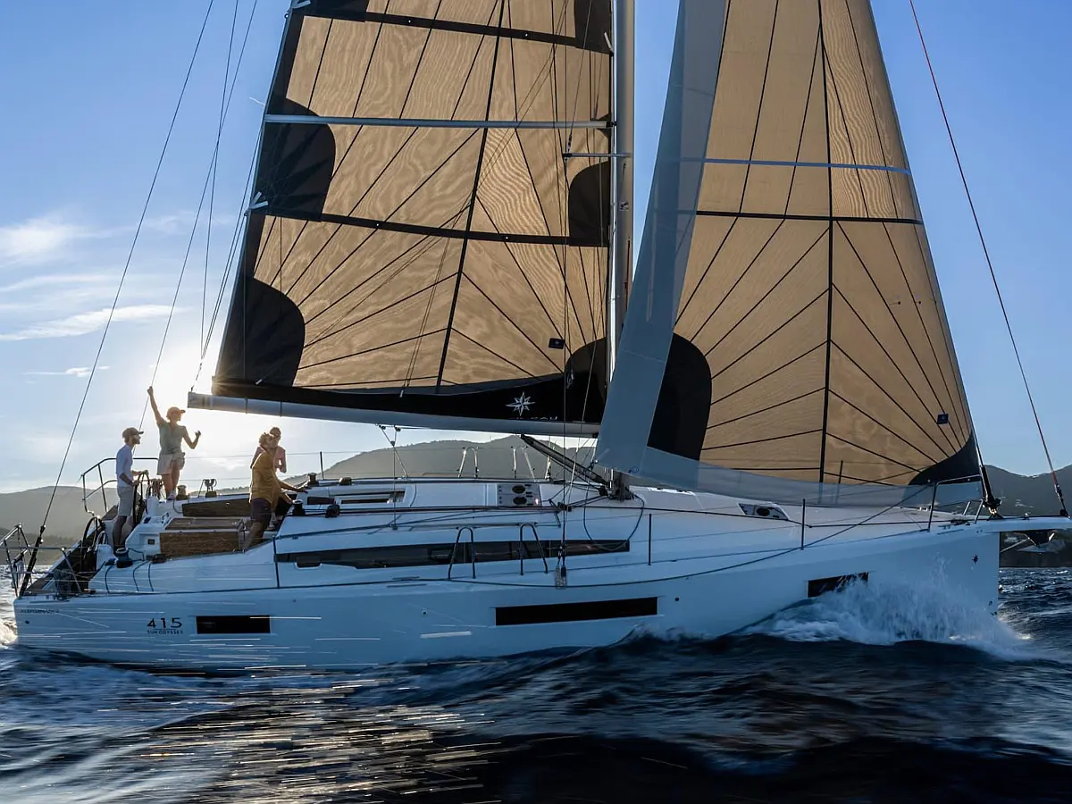 Sun Odyssey 415