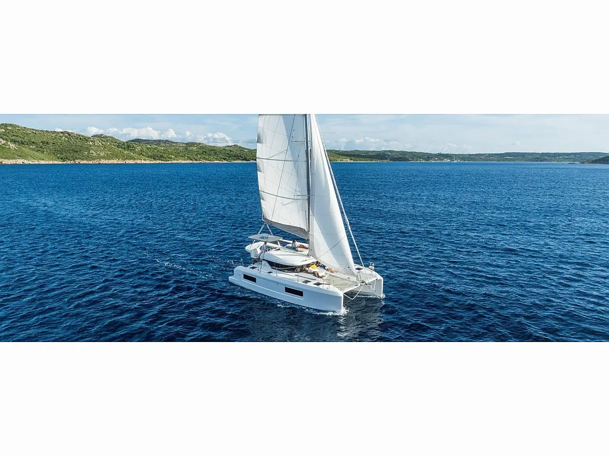 Lagoon 38