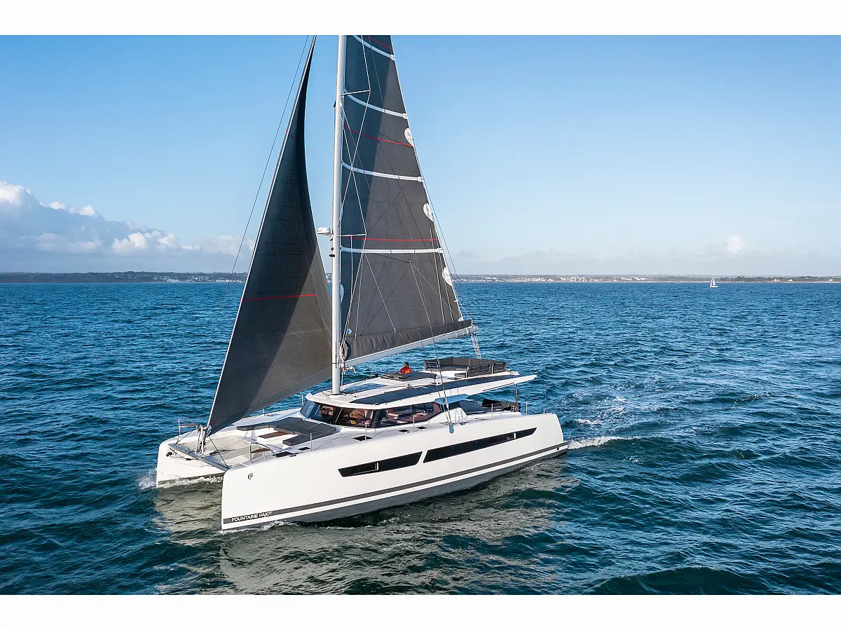 Aura 51 - 5 cabins